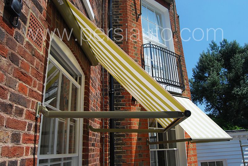 Toldo brazo punto recto Instalar toldos Barcelona
